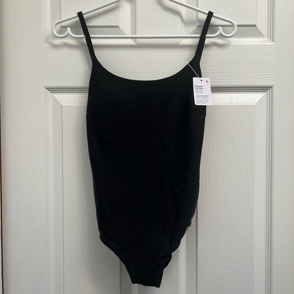 Lululemon Waterside Square-Neck One-Piece Swimsuit B/C Cup - Picture 2 of 11
